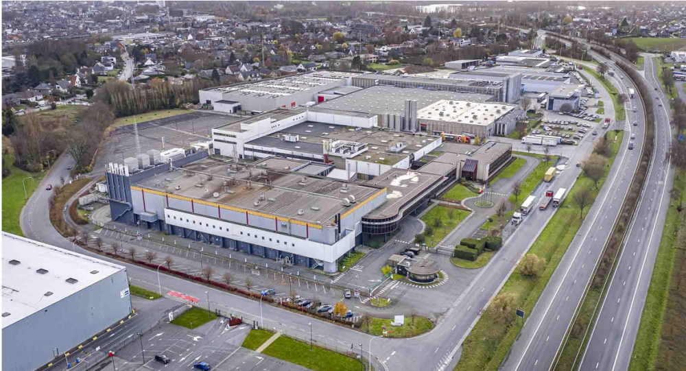 thema-foundries-baanbrekende-oudenaardse-fabriek-voor-fotonische-chips